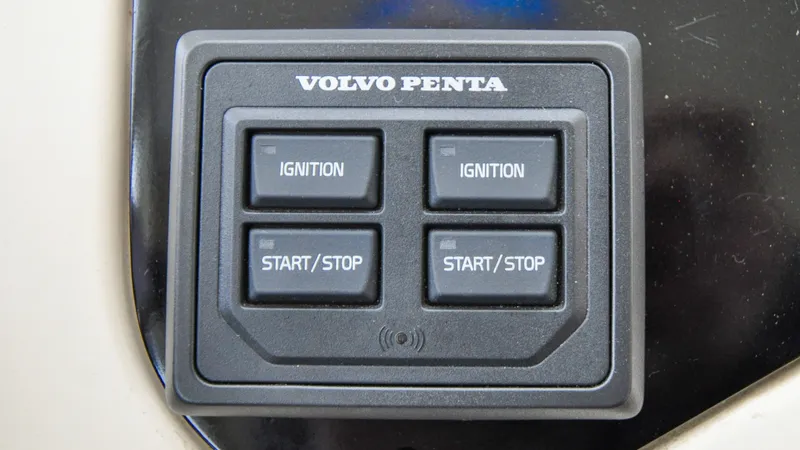 Slide: The Image of 1996 Azimut 54 | Calmati Volvo Penta ignition and start/stop panel on 1996 Azimut 54 yacht. - 6308983