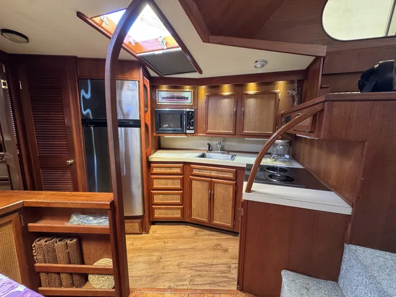 Slide: The Image of Viking Aft Cabin Motor yacht 1984 - 6314201