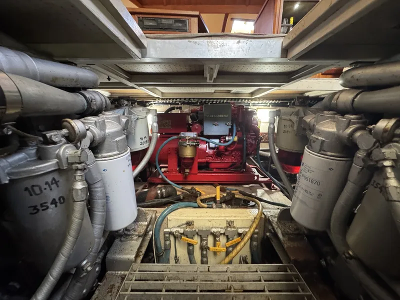 Slide: The Image of Viking Aft Cabin Motor yacht 1984 - 6314100