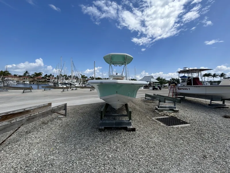 Slide: The Image of Tidewater 210LXF 2016 - 6335534