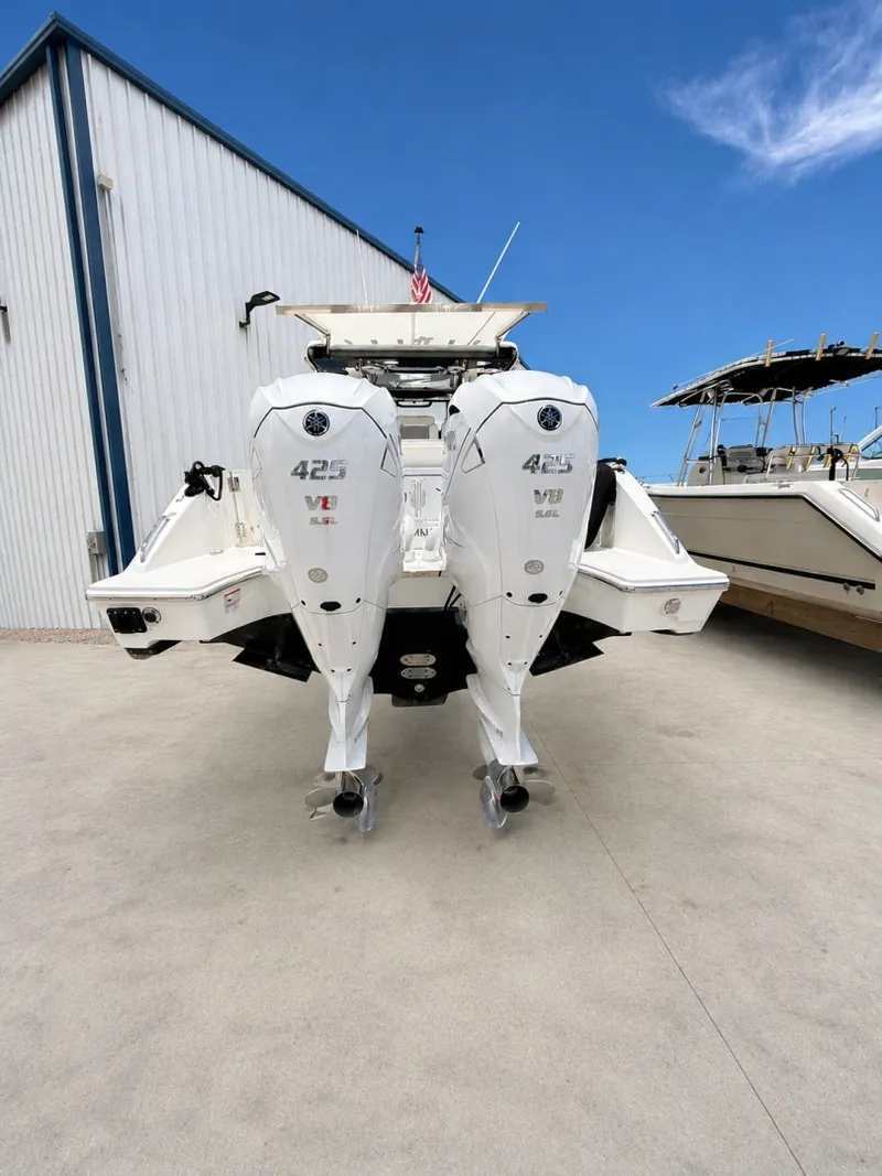 Slide: The Image of Pursuit 37 2023 - 6318961