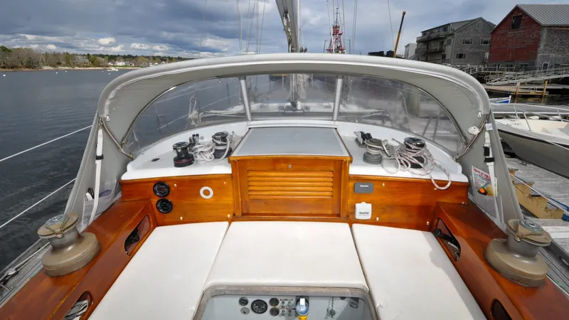 Slide: The Image of 1987 Wittholtz/Luzier 49 | Destiny Cockpit of 1987 Custom Wittholtz/Luzier Sloop/Cutter with wooden accents and sailing equipment. - 6318993