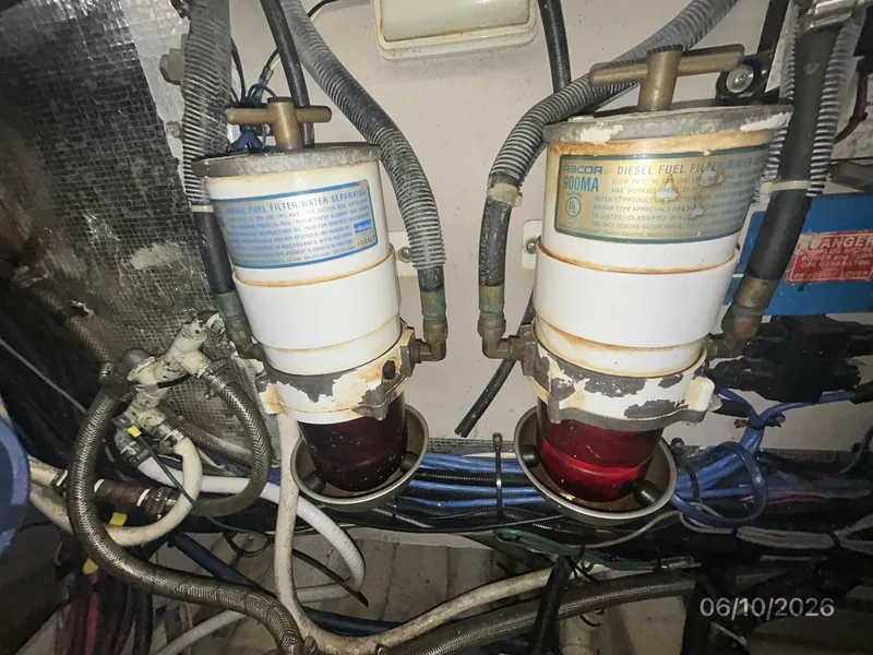 Slide: The Image of 39' Sea Ray main engine Racor fuel filters - 6331033