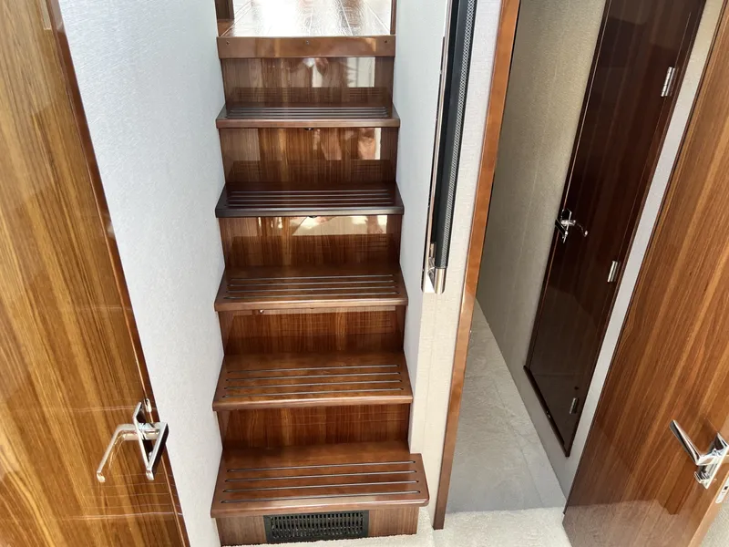 Slide: The Image of Cruisers 50 Cantius 2021 - 6400800