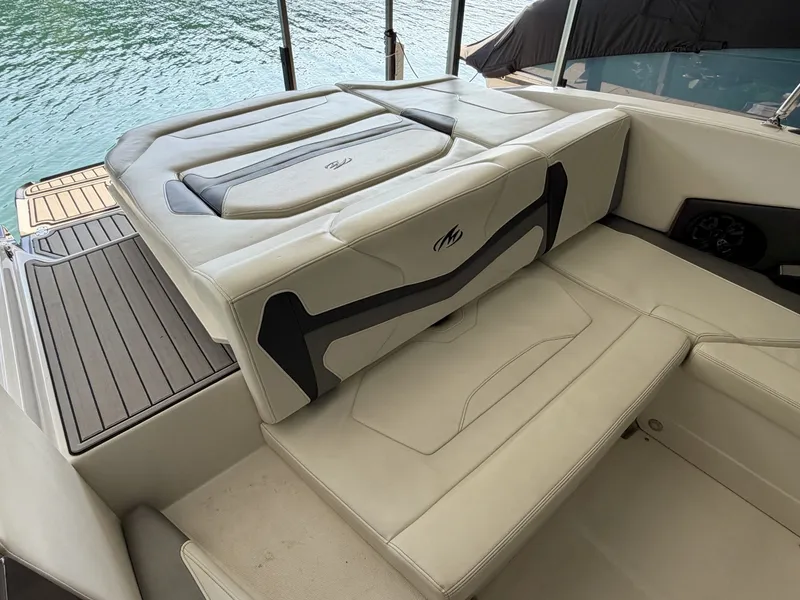Slide: The Image of Monterey 234SS Super Sport 2014 - 6331594