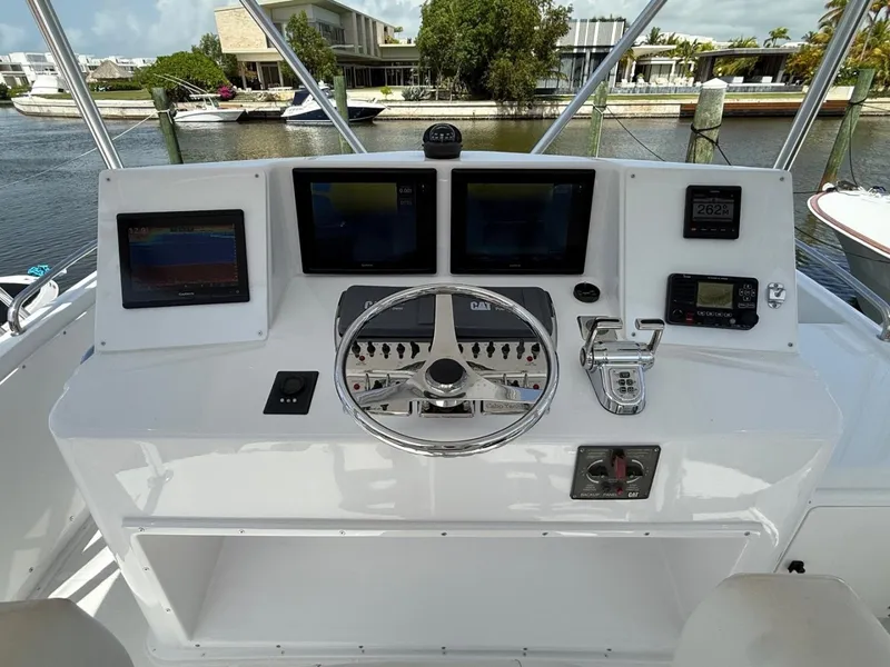 Slide: The Image of Cabo 35 Flybridge 2004 - 6332298