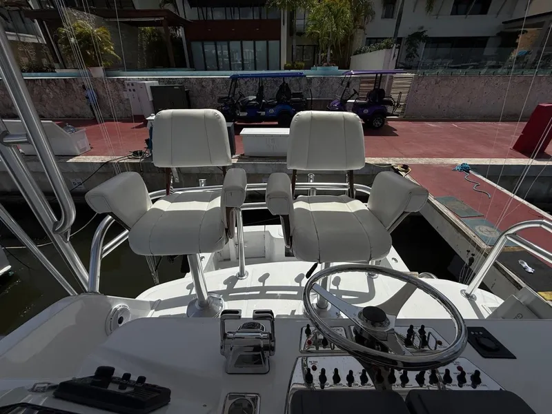 Slide: The Image of Cabo 35 Flybridge 2004 - 6332300