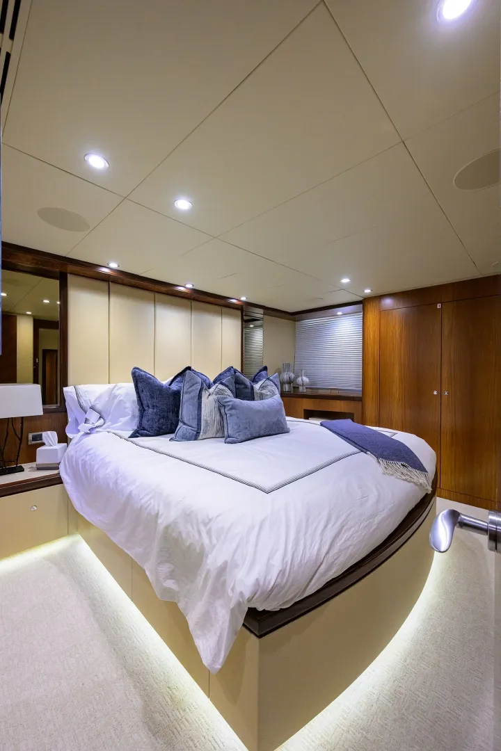 Slide: The Image of Ocean Alexander 72 Pilothouse 2016 - 6332490