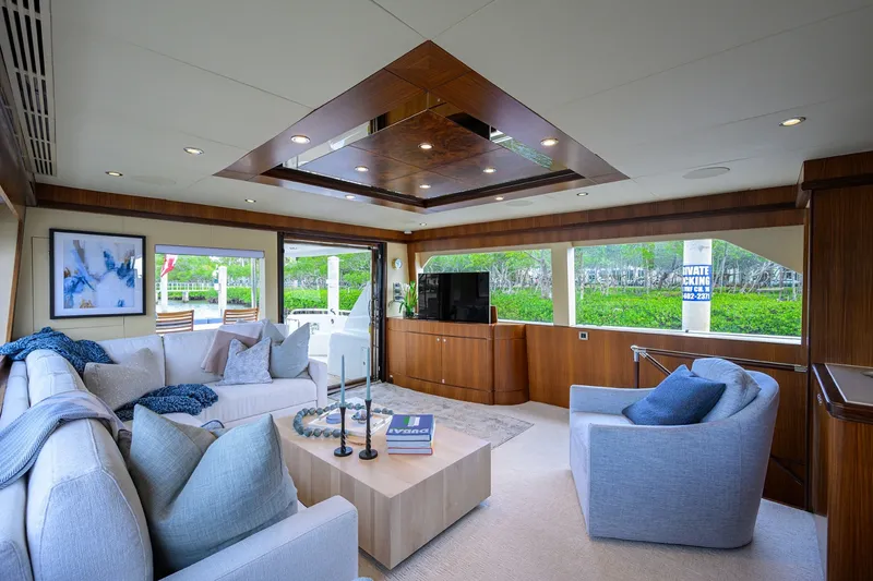 Slide: The Image of Ocean Alexander 72 Pilothouse 2016 - 6332506
