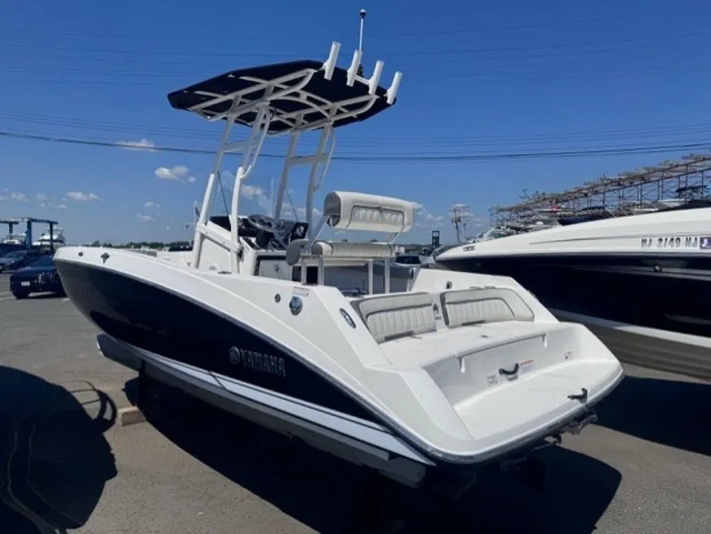 Slide: The Image of Yamaha 210 FSH Sport 2022 - 6335355