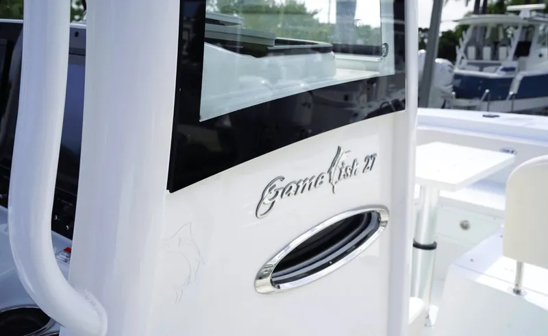 Slide: The Image of Sea Hunt Gamefish 27FS 2026 - 6335583