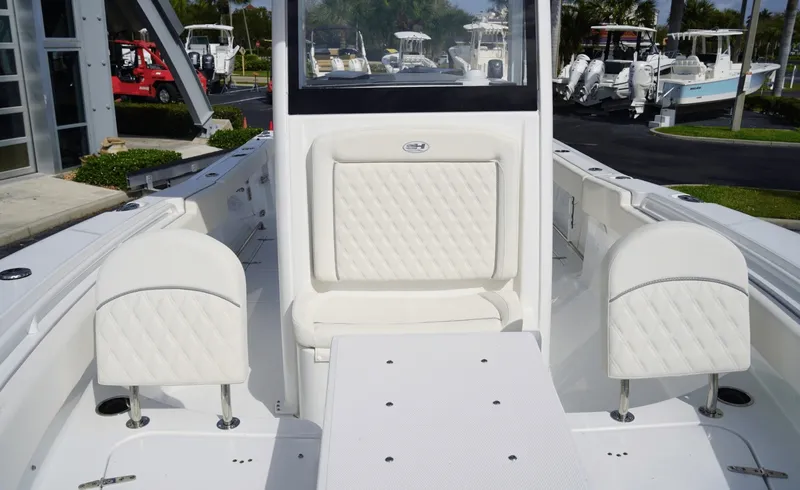 Slide: The Image of Sea Hunt Gamefish 27FS 2026 - 6335581