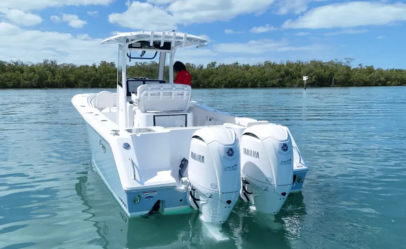 Slide: The Image of Sea Hunt Gamefish 27FS 2026 - 6335573