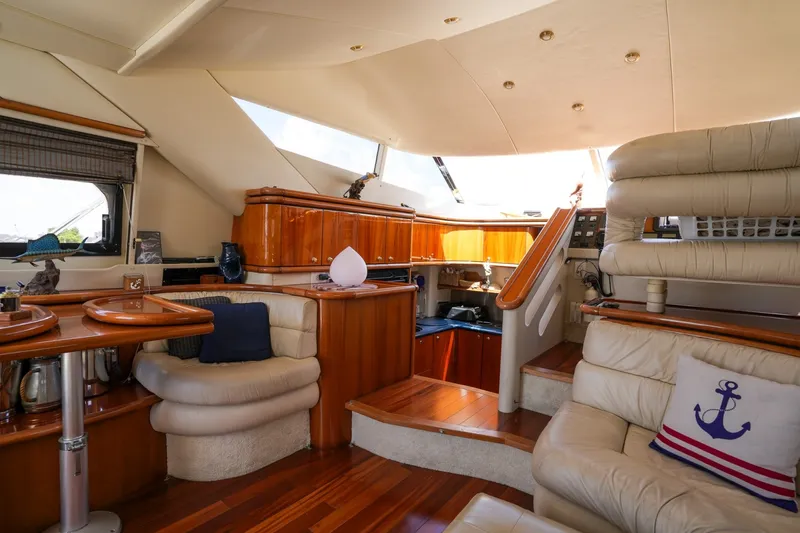 Slide: The Image of Sunseeker Manhattan 48 1997 - 6395209