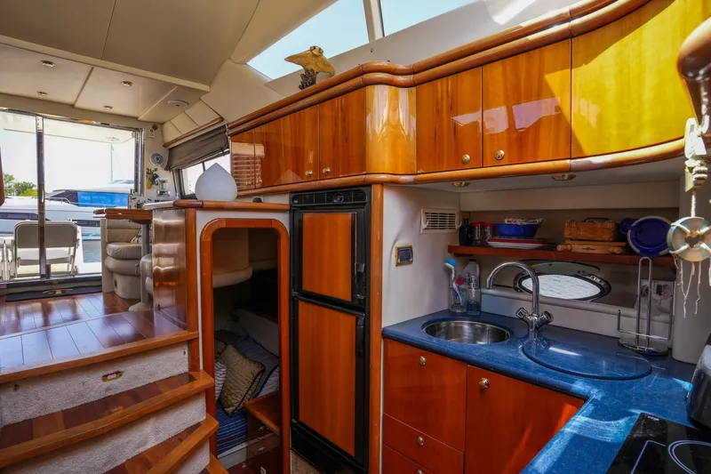 Slide: The Image of Sunseeker Manhattan 48 1997 - 6395220