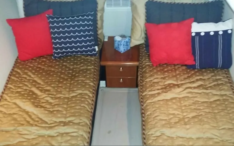 Slide: The Image of Sunseeker Manhattan 48 1997 - 6335637