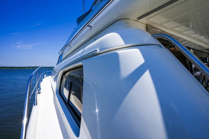 Slide: The Image of Sunseeker Manhattan 48 1997 - 6395251