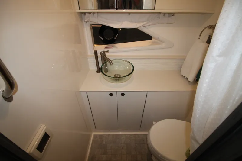Slide: The Image of Sea Ray Sundancer 320 2023 - 6335685