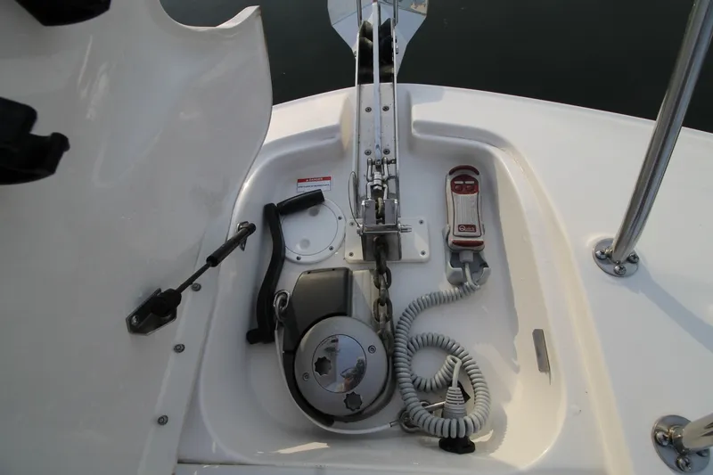 Slide: The Image of Sea Ray Sundancer 320 2023 - 6335678