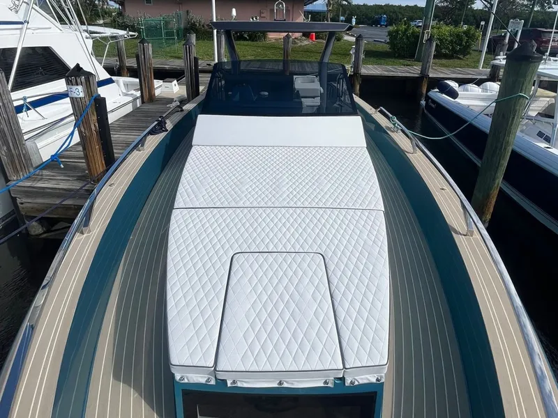 Slide: The Image of Fiart Seawalker 2024 - 6337800