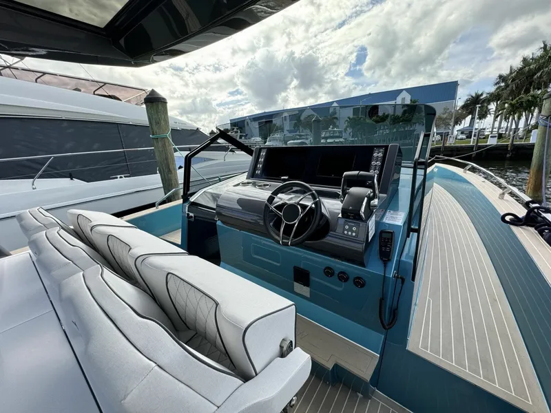 Slide: The Image of Fiart Seawalker 2024 - 6337796