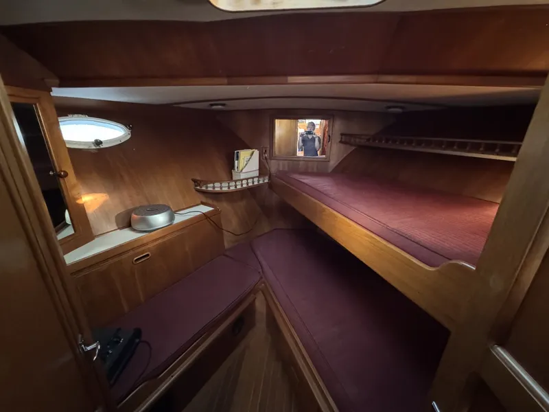 Slide: The Image of President 37 Sundeck 1987 - 6337909