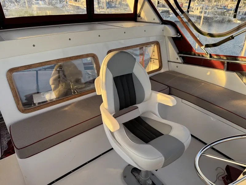 Slide: The Image of President 37 Sundeck 1987 - 6337938