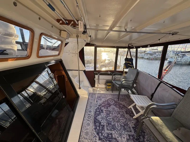 Slide: The Image of President 37 Sundeck 1987 - 6337883
