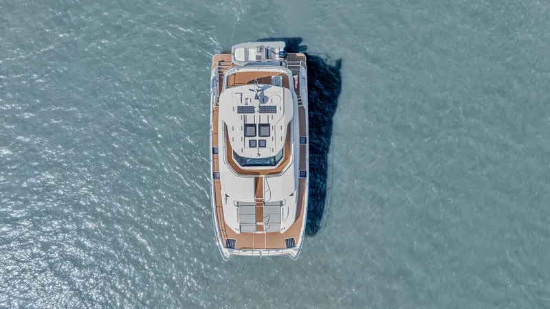 Slide: The Image of Aquila 54 Yacht 2025 - 6564749