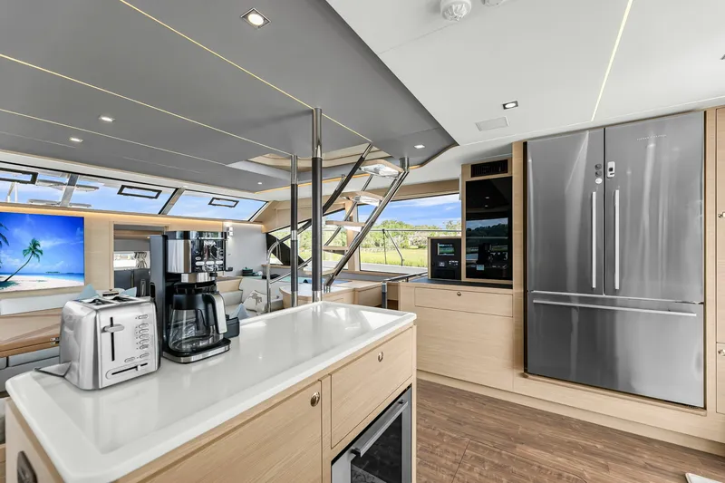 Slide: The Image of Aquila 54 Yacht 2025 - 6564764