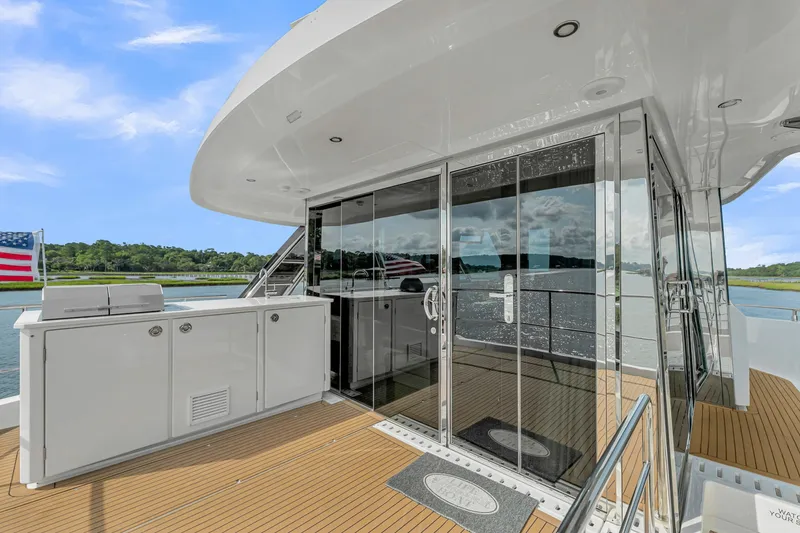 Slide: The Image of Aquila 54 Yacht 2025 - 6564789