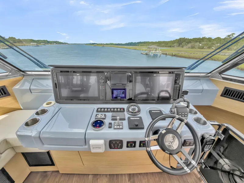 Slide: The Image of Aquila 54 Yacht 2025 - 6564805