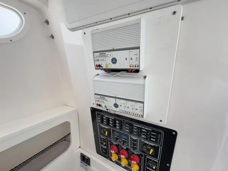 Slide: The Image of 0005755511 - 6347160