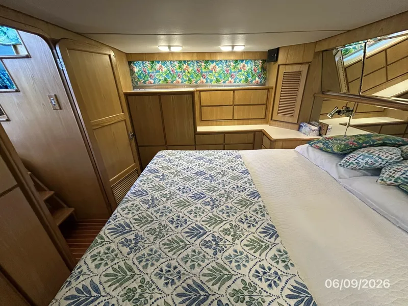 Slide: The Image of 44' High Tech master stateroom starboard - 6348460