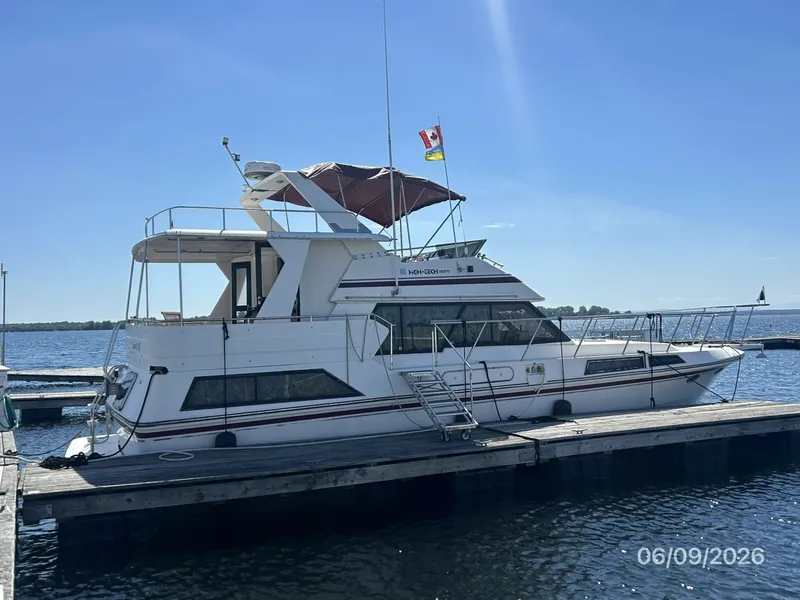 Slide: The Image of 44' High Tech starboard profile - 6348477