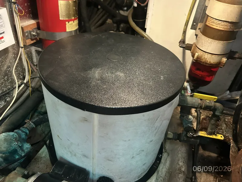 Slide: The Image of 44' High Tech water heater - 6348488