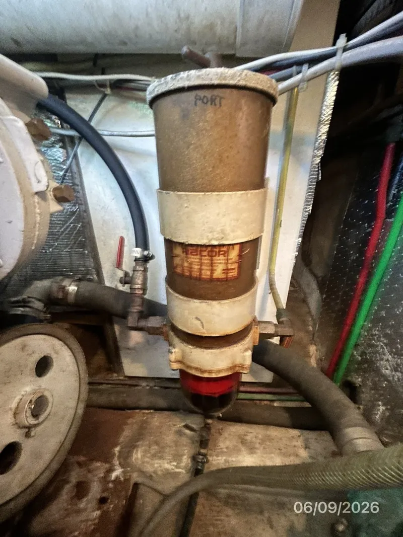 Slide: The Image of 44' High Tech port Racor fuel filter - 6348465