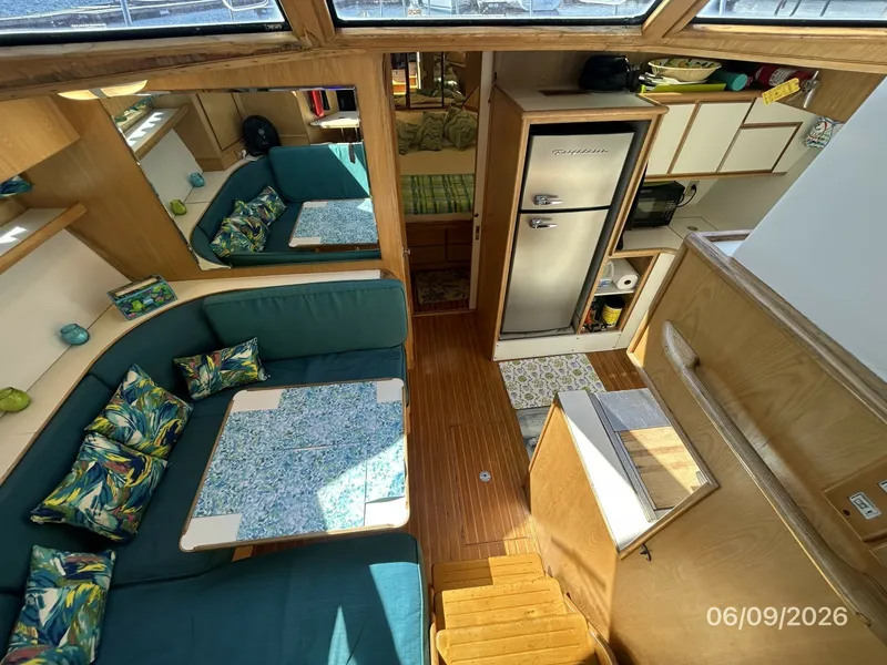 Slide: The Image of 44' High Tech galley-dinette forward - 6348442