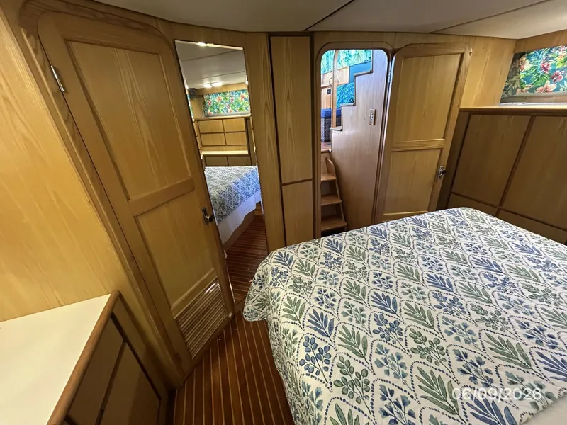 Slide: The Image of 44' High Tech guest stateroom aft - 6348447