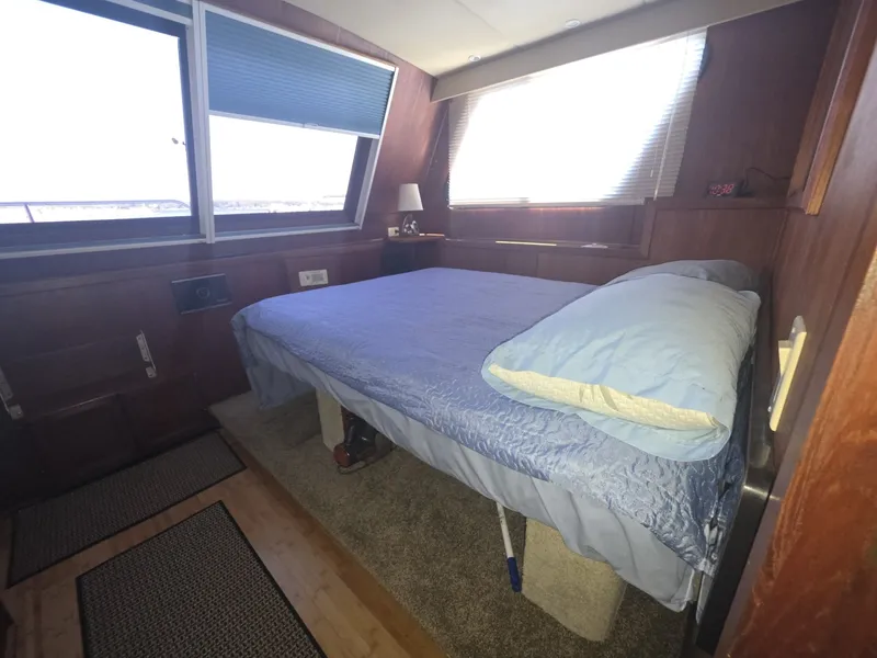 Slide: The Image of Blue Water Coastal Cruiser 1986 - 6347218