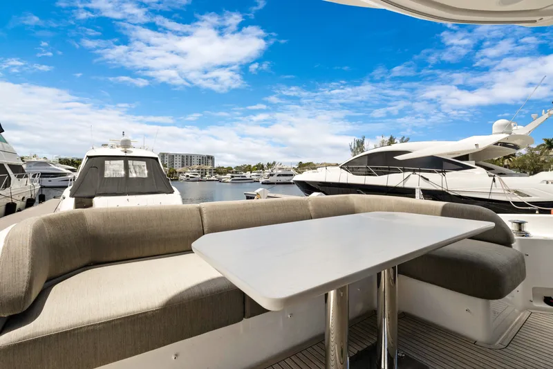 Slide: The Image of Azimut FLY 53 2025 - 6347272