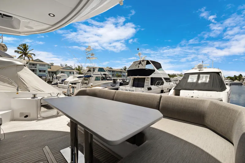 Slide: The Image of Azimut FLY 53 2025 - 6347273