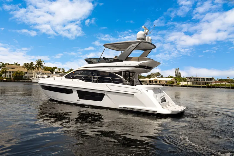 Slide: The Image of Azimut FLY 53 2025 - 6347266
