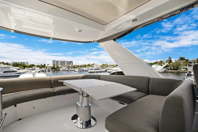 Slide: The Image of Azimut FLY 53 2025 - 6347312