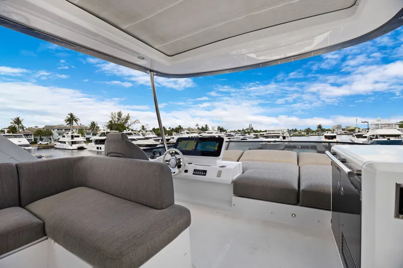 Slide: The Image of Azimut FLY 53 2025 - 6347314