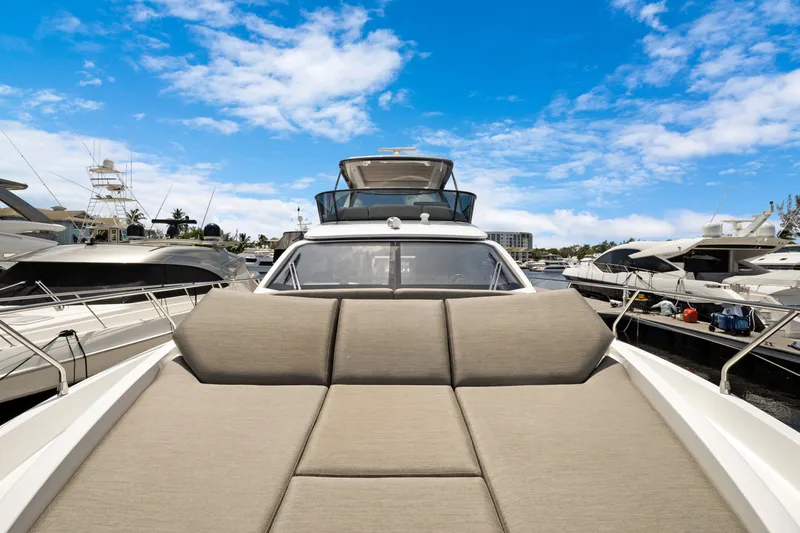 Slide: The Image of Azimut FLY 53 2025 - 6347322