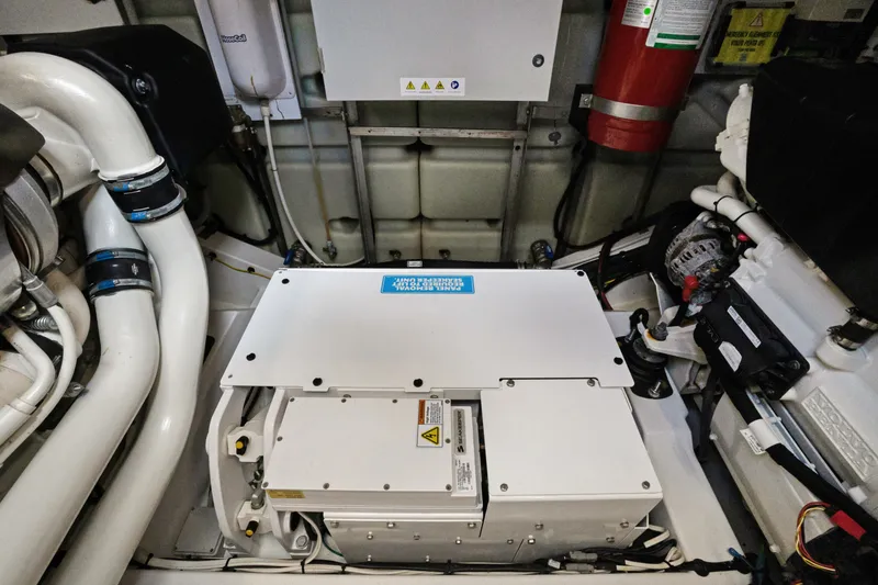 Slide: The Image of Azimut FLY 53 2025 - 6347330