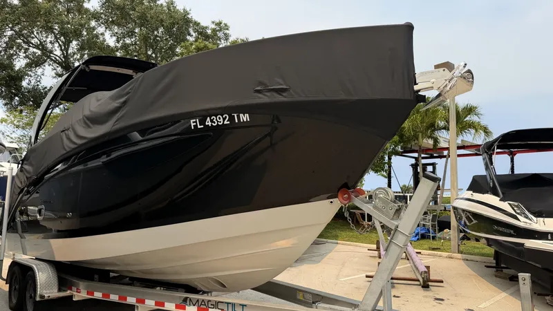 Slide: The Image of Regal 26 XO 2023 - 6348320