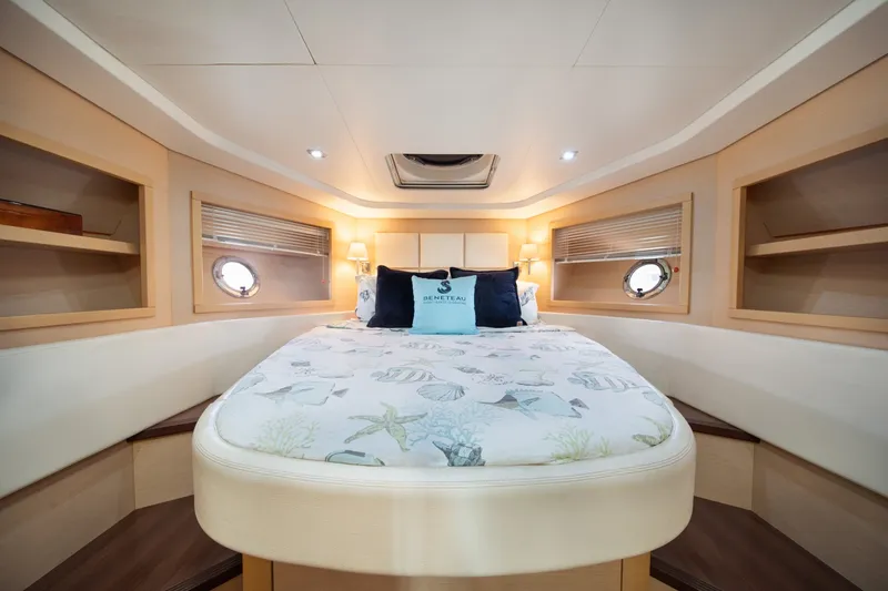 Slide: The Image of Beneteau Monte Carlo 47 2010 - 6348270