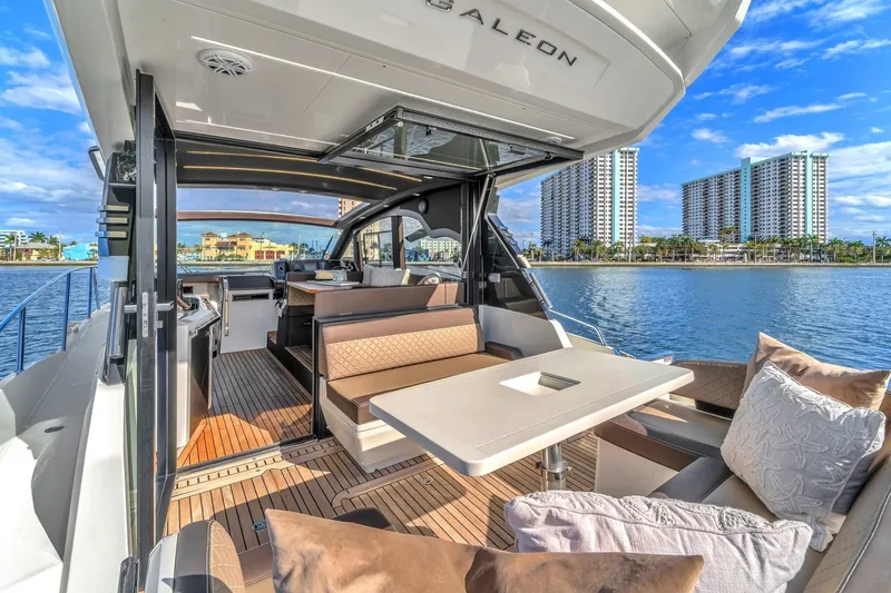 Slide: The Image of Galeon 425 HTS 2023 - 6348354